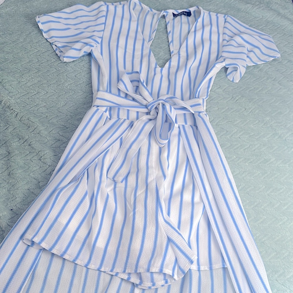 Size 3 Crystal Sky shorts romper with ankle length skirt in the back